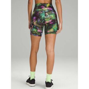 Lululemon Wunder Train High-Rise Short 6"